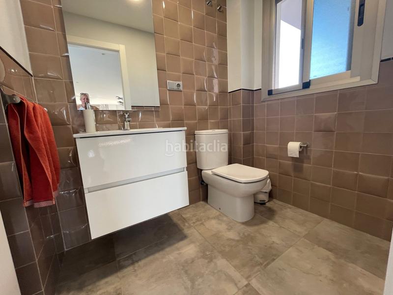 Foto b2de68a5-d08f-4c0a-b7c2-172a28b7643c. Chalet avec cheminée parking piscine dans Playa Burriana