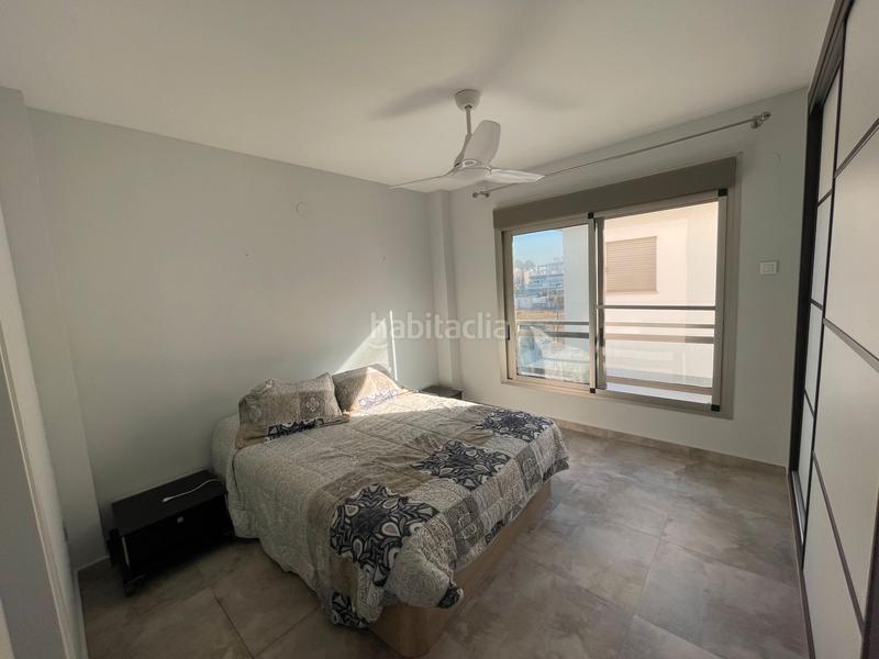 Foto eafef729-f7c3-48a0-977f-c8c465a71f3e. Chalet avec cheminée parking piscine dans Playa Burriana