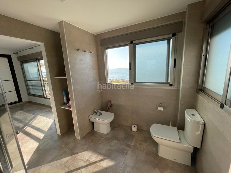 Foto f240e644-6c4e-416e-aeb8-aafc390302a7. Chalet avec cheminée parking piscine dans Playa Burriana