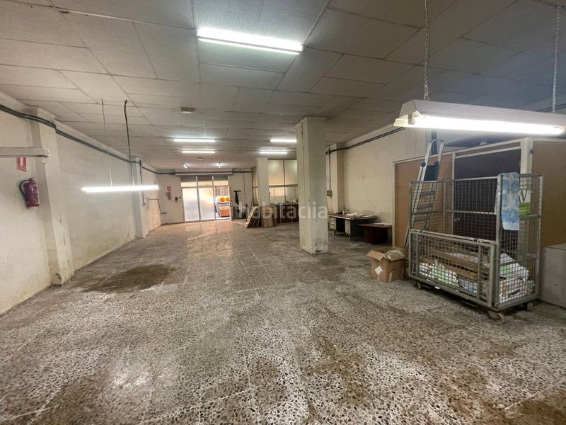 Foto 4a1ae052-7ea8-46f5-8517-915c28323980. Local comercial en Plaza Illes Columbretes Castellón de la Plana