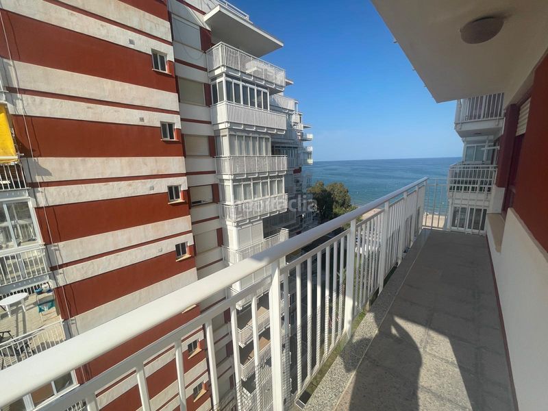 Foto b6416c73-d8c9-4e78-8a70-4489681abfb9. Apartament amb piscina a Heliópolis Benicasim / Benicàssim