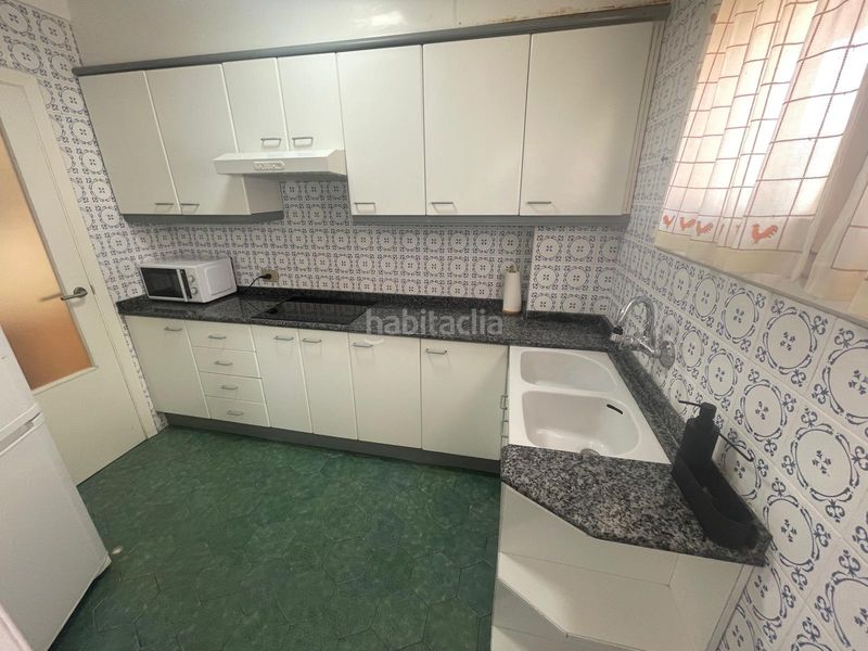 Foto f8520aa8-4361-4e2a-accf-f43901c4c900. Apartament amb piscina a Heliópolis Benicasim / Benicàssim