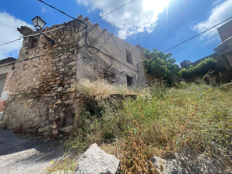 Foto 4c4d6144-7c22-4b8a-a915-b1e34e9c03f5. Casa adossada a Borriol