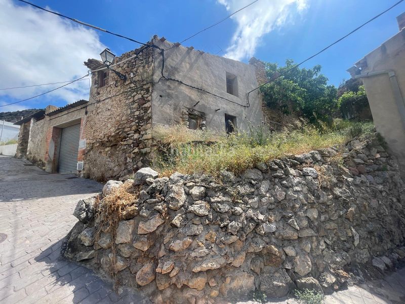 Foto 785e7b13-1372-48cf-8411-4515bb391846. Casa adossada a Borriol