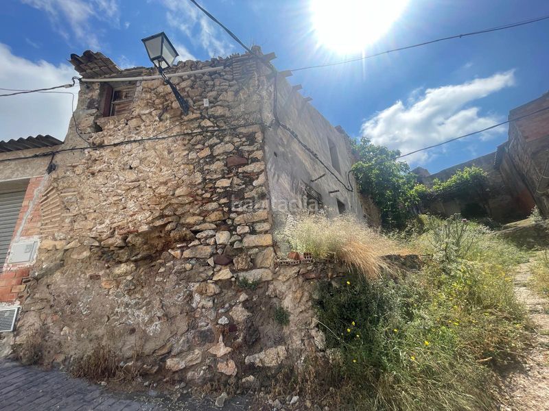 Foto b2edb076-9bad-4eb5-87ff-5cd81091a649. Casa adossada a Borriol
