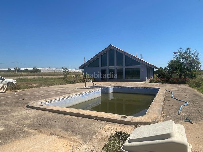 Foto 343b6447-136c-4595-84cb-6df5cdfdf56c. Chalet en Torreblanca