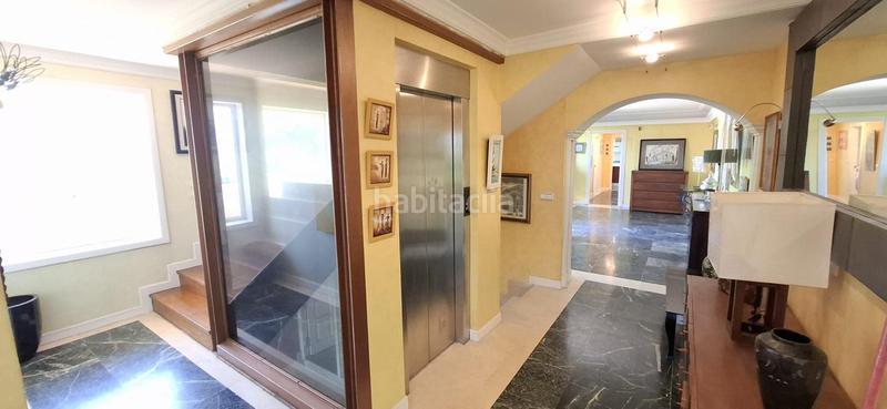 Foto f6e77a6d-c398-4eb6-84af-7f5d4e84fdd3. Casa amb piscina a Sancibrián Santa Cruz de Bezana