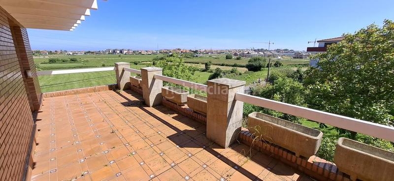 Foto 2580e8e0-6195-4234-a848-8ebc92bdf2fd. House with pool in Sancibrián Santa Cruz de Bezana