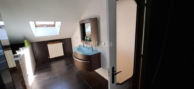 Foto 5ed920eb-7aa8-4d69-b18e-f756216c77e2. Maison avec piscine dans Sancibrián Santa Cruz de Bezana