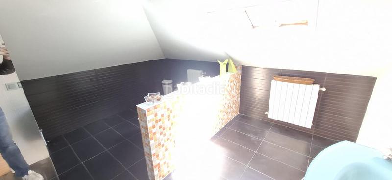 Foto cdadd6a4-dc57-418f-b7ea-a788cc4c6945. Maison avec piscine dans Sancibrián Santa Cruz de Bezana