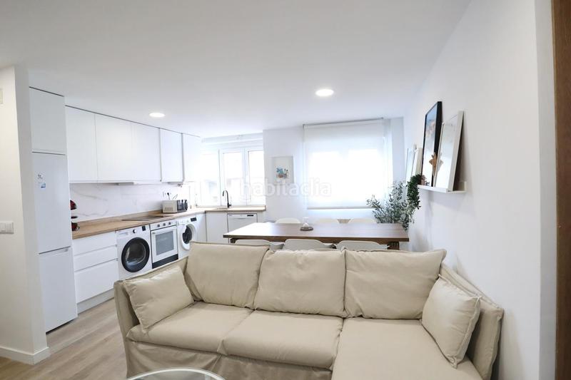 Foto d7a4ebc1-b160-44fa-91eb-1e7fcade3418. Rent flat with heating in Los Castros Santander