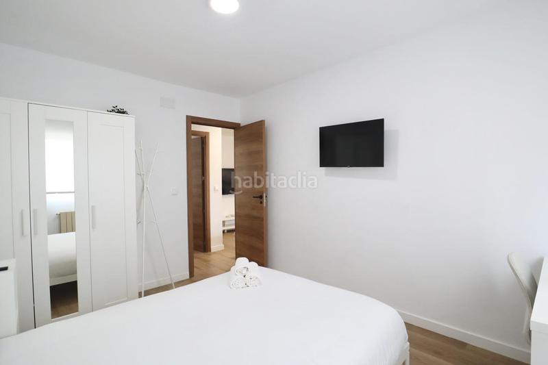 Foto 628df51c-da05-43a1-af4f-0bc5e41613bb. Alquiler piso en Los Castros Santander