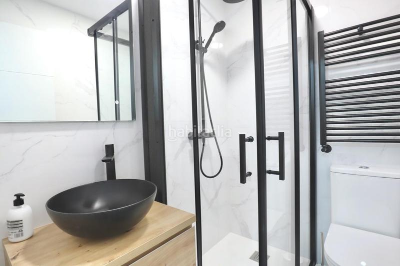 Foto 3c887d2c-184f-46e8-af2e-8a6e62162287. Rent flat with heating in Los Castros Santander