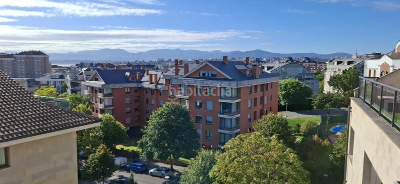 Foto 51f8cc43-25d0-40ca-beea-fe850d408511. Dúplex amb calefacció aparcament piscina a Valdenoja Santander