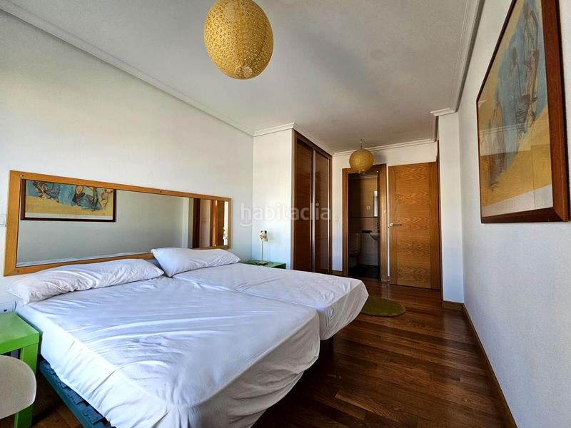 Foto 8a07d2af-10eb-4cb6-9926-10078c524613. Flat with heating parking in Monte Santander