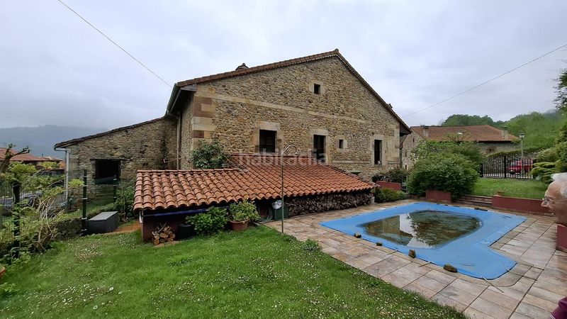 Foto 265a935b-7688-4c7a-8cb4-4b1bdfa58405. Casa adossada amb calefacció piscina a Villacarriedo
