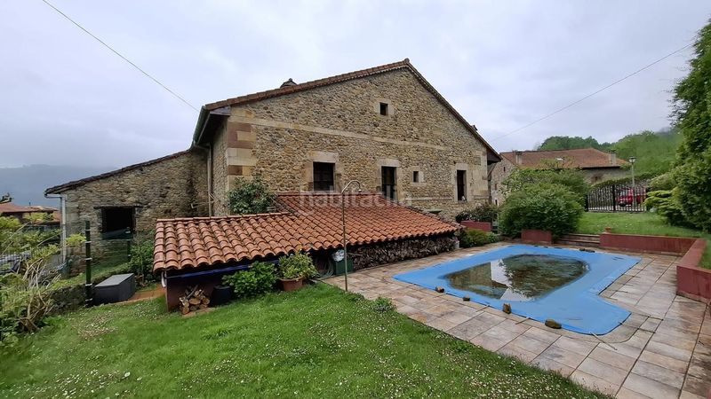 Foto 3b35dde0-69c6-4b39-a16f-497f0c6d05a6. Casa adossada amb calefacció piscina a Villacarriedo