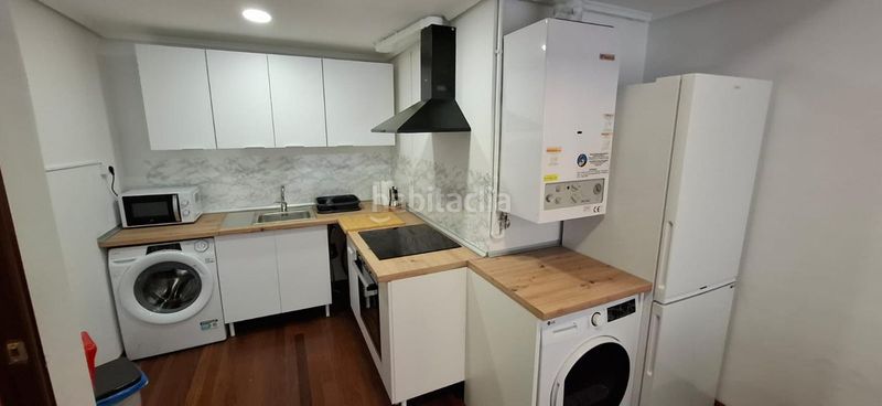 Foto 0e09e405-12cc-4164-8655-67eeb697ccbb. Rent flat with heating in Centro - Ayuntamiento Santander