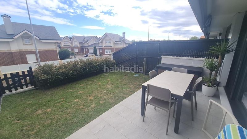 Foto f6a3acd6-e5a1-441d-927d-6a4dc1f167be. Casa amb aparcament a Alisal - San Román Santander