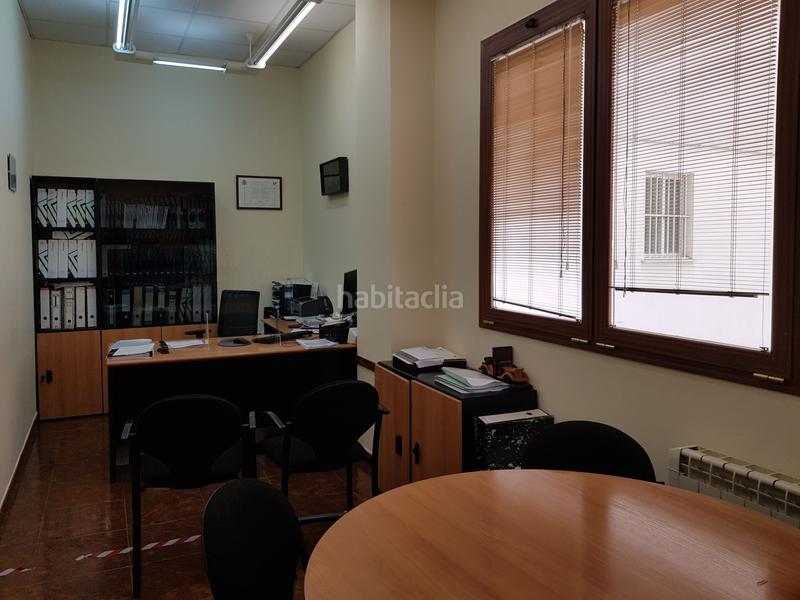 Foto d4b4efc3-35b3-4931-8b5d-c7ba8526a2b4. Location local commercial dans Centro Castro - Urdiales