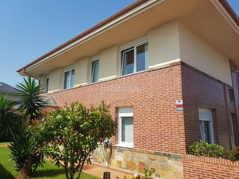 Foto 84bc0781-1f48-411e-9646-9fda35e6f0cc. Chalet en Playa Ostende Castro - Urdiales