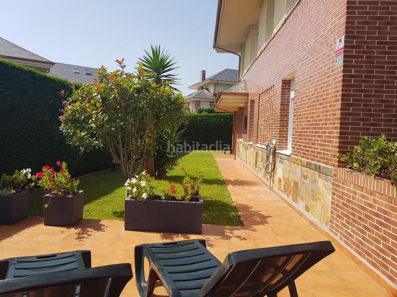 Foto 459a6873-ce53-4c59-825a-b48d4019c6b0. Chalet avec parking piscine dans Playa Ostende Castro - Urdiales