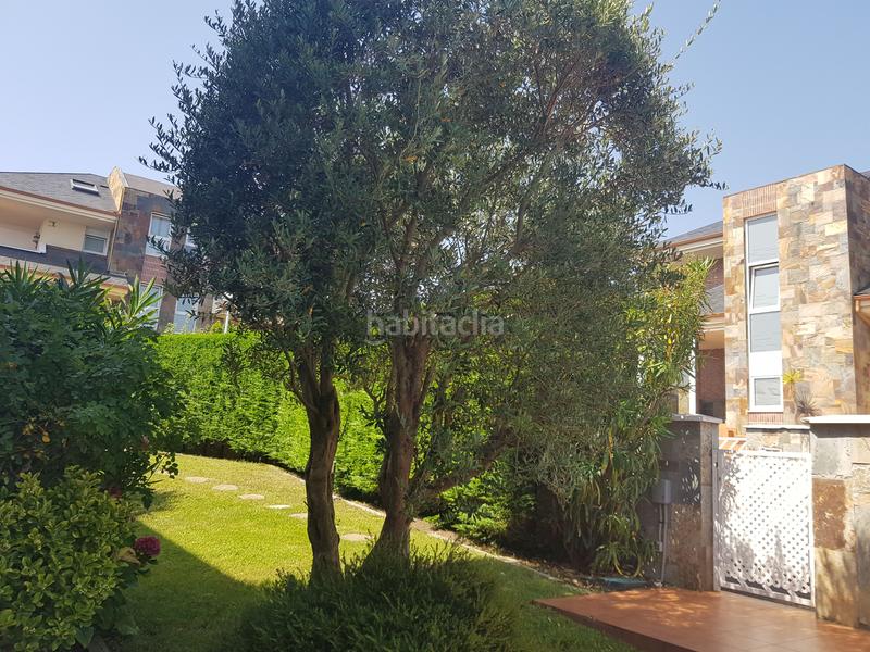 Foto 86239d67-94e0-4b8f-aee1-42fd77590e03. Chalet avec parking piscine dans Playa Ostende Castro - Urdiales