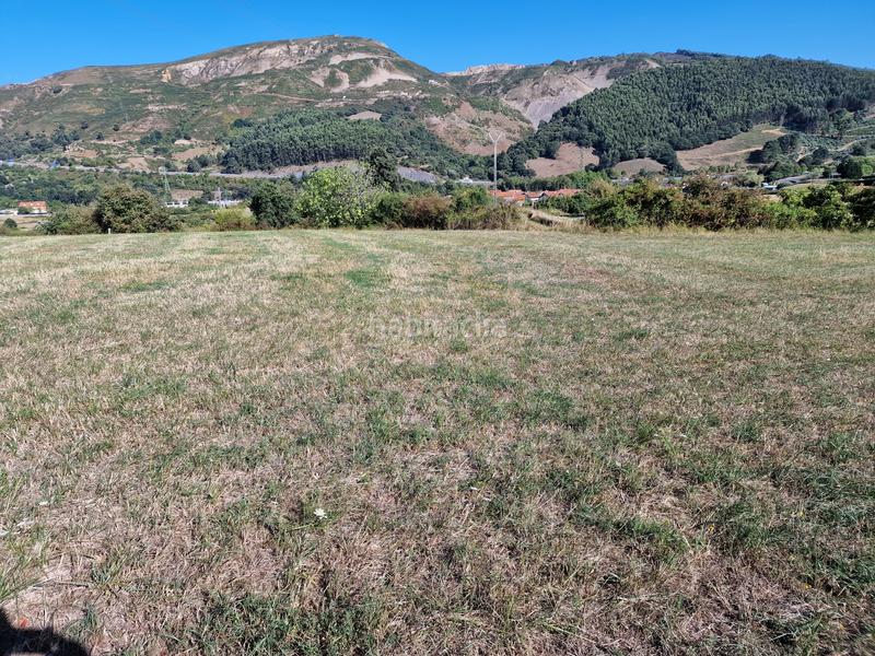 Foto ef10660b-4cd4-4138-9358-1217e2a831fd. Finca rústica en Cotolino Castro - Urdiales