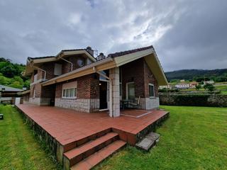 Chalet à Otañes-Talledo