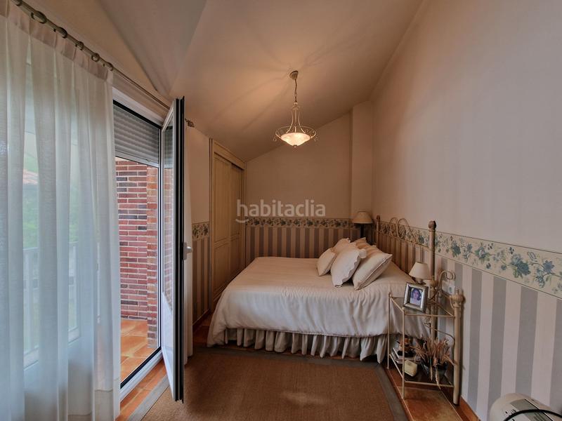 Foto 26184fdb-d454-4fd9-a42c-4e1905634872. Chalet con parcheggio in Otañes-Talledo Castro - Urdiales