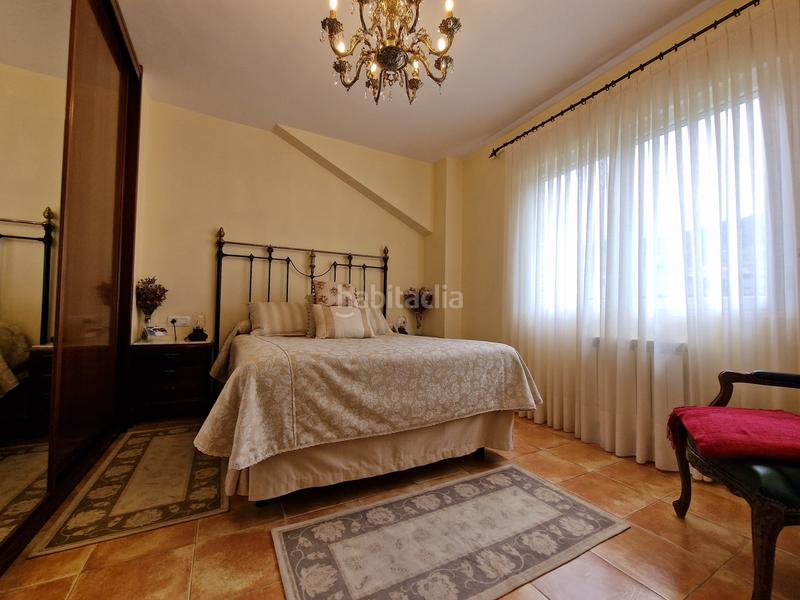 Foto 42b1a446-1b3d-40c7-be73-865c516ddb38. Chalet con parcheggio in Otañes-Talledo Castro - Urdiales