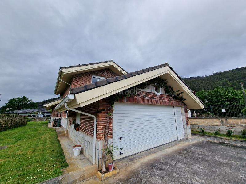 Foto 498a35f9-009b-45bb-bb1b-9493e22968fc. Chalet con parcheggio in Otañes-Talledo Castro - Urdiales