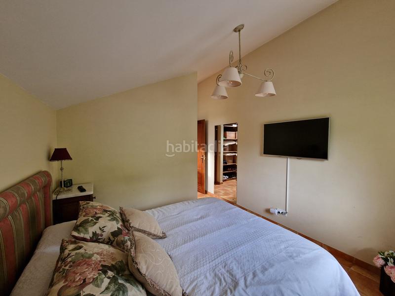 Foto 80930e41-4cdd-479c-84c1-76bd2b6d9f47. Chalet con parcheggio in Otañes-Talledo Castro - Urdiales