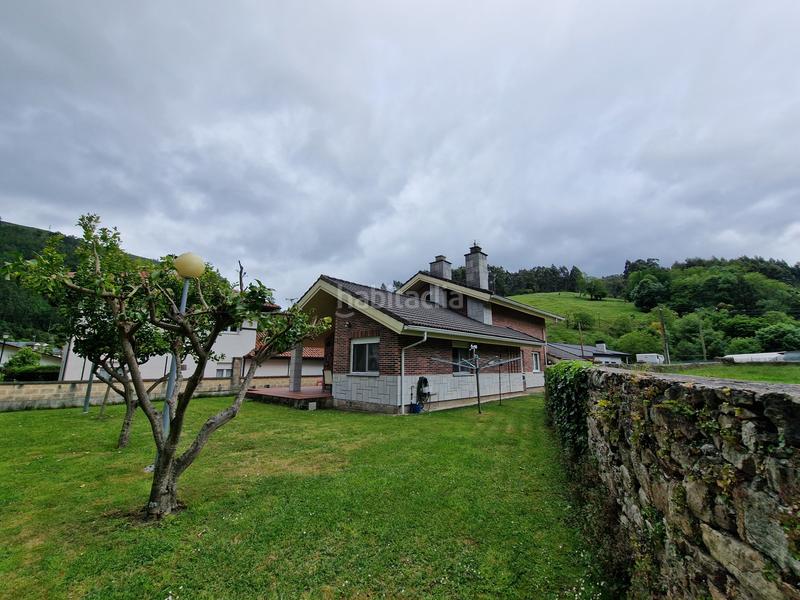 Foto b5bbdf06-0435-45a4-9937-abffbb10a10f. Chalet con parcheggio in Otañes-Talledo Castro - Urdiales