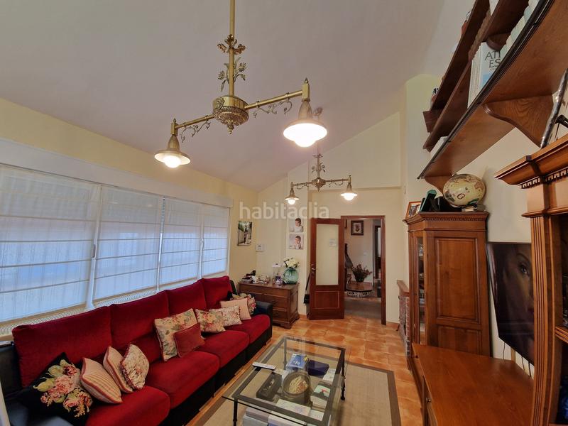 Foto baff97f6-c09c-4b4c-82fc-24e1c1c6f0e2. Chalet con parcheggio in Otañes-Talledo Castro - Urdiales
