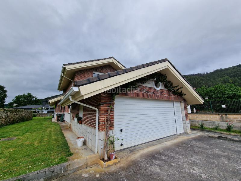 Foto fc5d9ce2-fe61-4c62-9c3c-89643631b708. Chalet con parcheggio in Otañes-Talledo Castro - Urdiales
