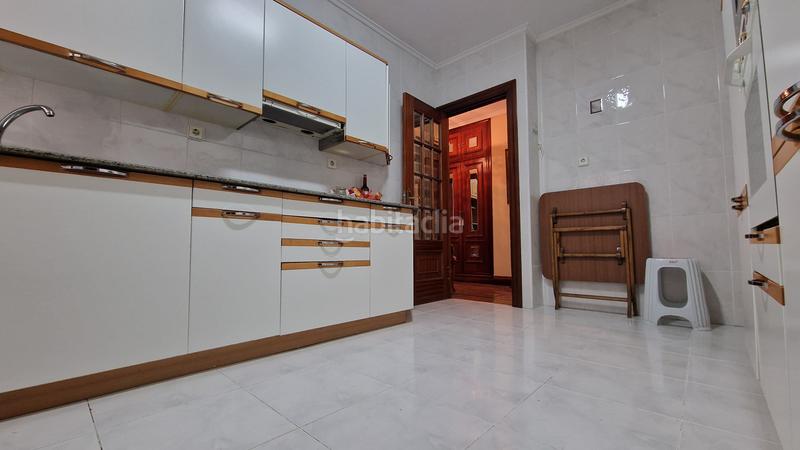 Foto e06f8378-2590-4007-8839-29526f880d5c. Pis a calle república argentina 5 a Centro Castro - Urdiales