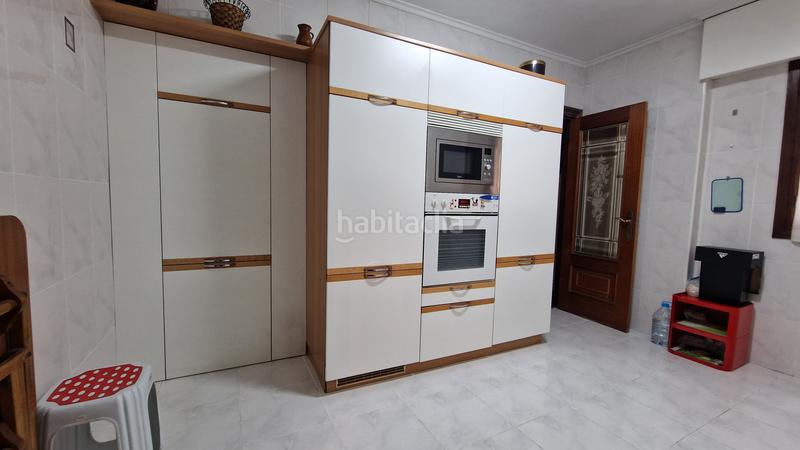 Foto e19ed288-2368-44f7-a335-5da762c03db2. Pis a calle república argentina 5 a Centro Castro - Urdiales