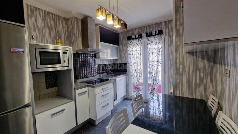 Foto 789758a9-7cca-45ae-b1ac-bbc18d10e802. Location appartement dans Centro Castro - Urdiales