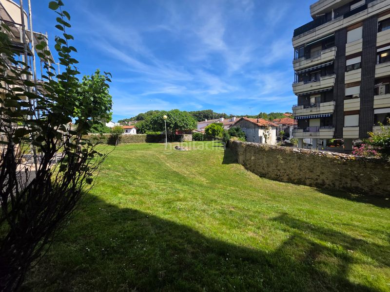 Foto e711a248-2a1b-4308-8895-e1b00d3de6b9. Pis amb aparcament a Playa Ostende Castro - Urdiales