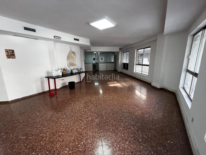 Foto 20f3e9c1-fc27-4173-b37a-2f4ac46e395f. Oficina  en zona diputación. sin comisión de agencia en Alicante