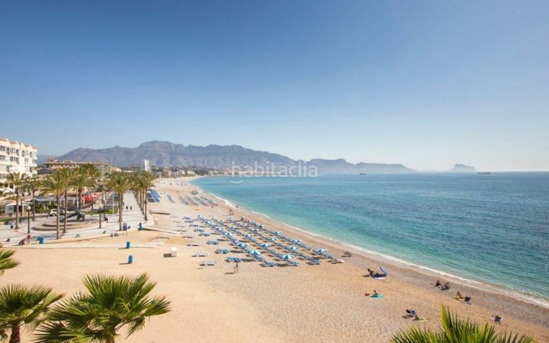 Foto 3d8b2fa8-ae21-4781-88c0-723cf9925e8c. Local comercial a Foietes Benidorm