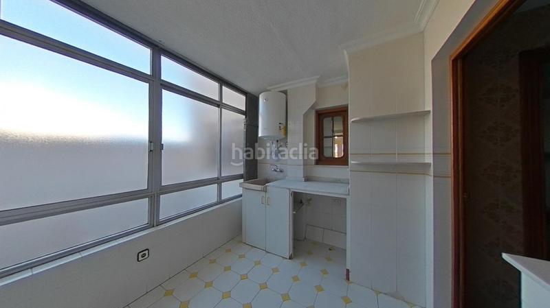 Foto b7663282-1c11-49c9-b9ef-7a16324883bd. Piso en petrer 61 activo bancario , en Plaza Castelar - Mercado Central Elda