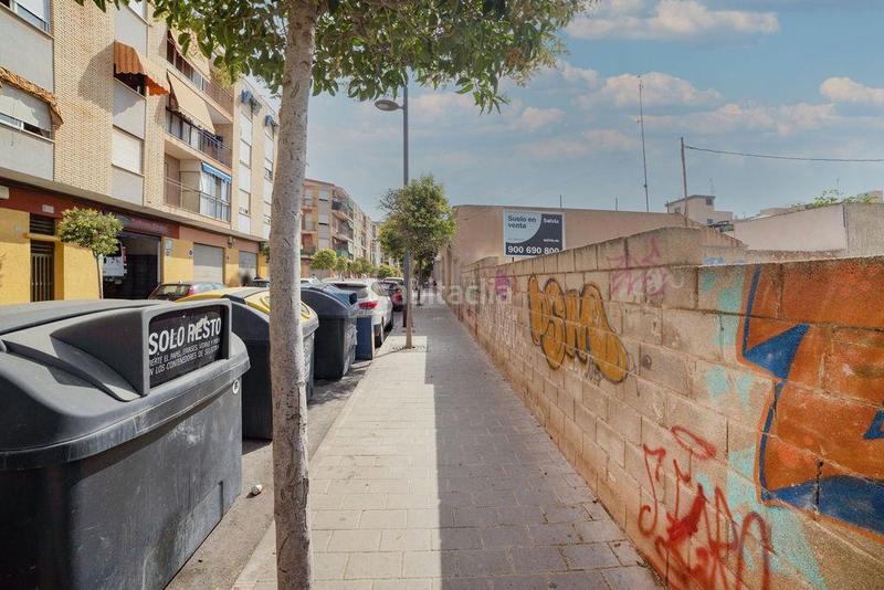 Foto dc8e0c08-1130-4156-94b2-9b42f16f81a2. Terreny residencial a calle de joaquín blume 8 a Sant Vicent del Raspeig