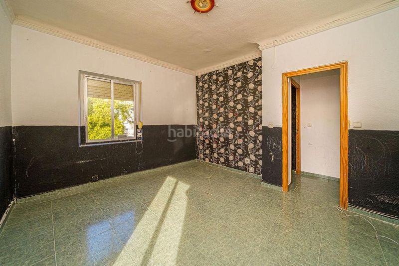 Foto af16ee47-4edc-4f90-a133-50666d026511. Pis a Petrer