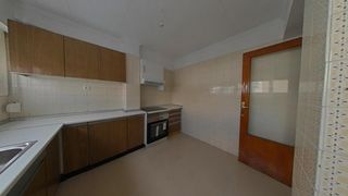 Appartamento  Calle uruguay 22. Amplia vivienda en elda zona avda. de las olimpiadas. sin comisi
