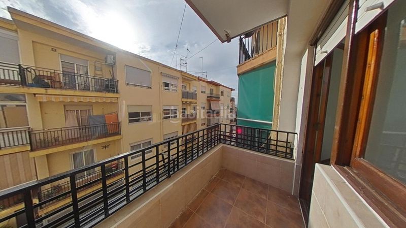 Foto 2f30a1c9-9962-411a-bd10-914f0bfc5135. Pis a calle uruguay 22 a Plaza de Toros-Avenida Chapí-Trinquete Elda