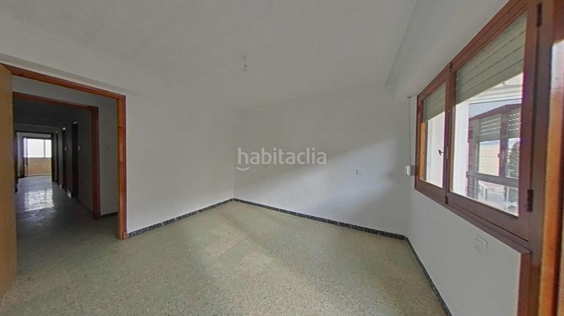 Foto 7dd2be42-df8d-4258-8d53-1f85e6cd5a89. Pis a calle uruguay 22 a Plaza de Toros-Avenida Chapí-Trinquete Elda