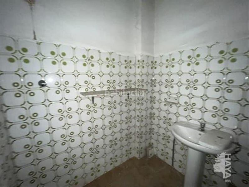 Foto 31458be3-5f91-413a-bb62-7cc788c3167c. Local comercial  en Benisaudet Alicante