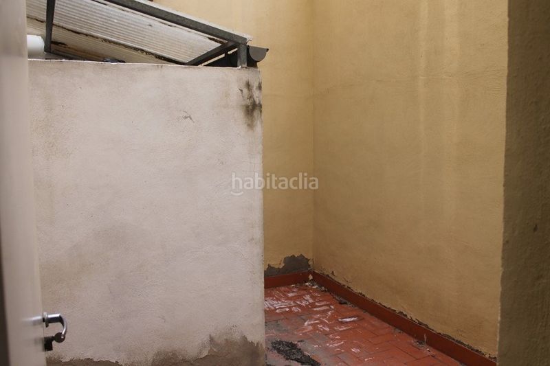 Foto 0b7c9412-032e-4252-b34b-39346a3b49cd. Local comercial a Plaza de Toros-Avenida Chapí-Trinquete Elda
